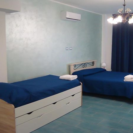 Guest House Mare E Luna Фьюмефреддо-Бруцио Экстерьер фото