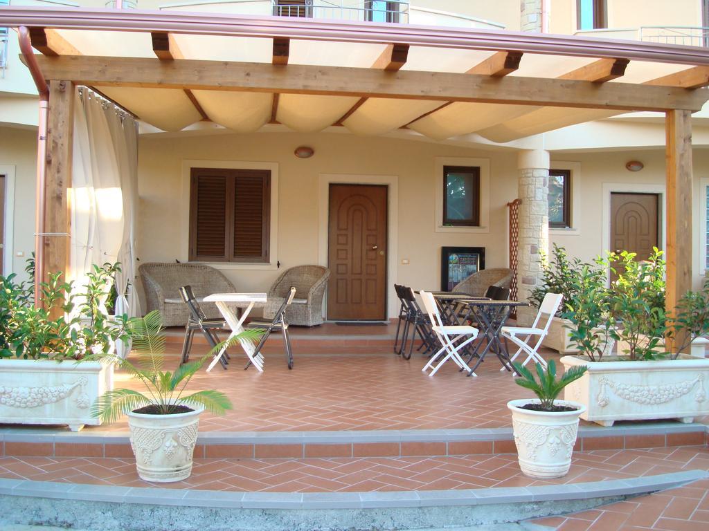 Guest House Mare E Luna Фьюмефреддо-Бруцио Экстерьер фото
